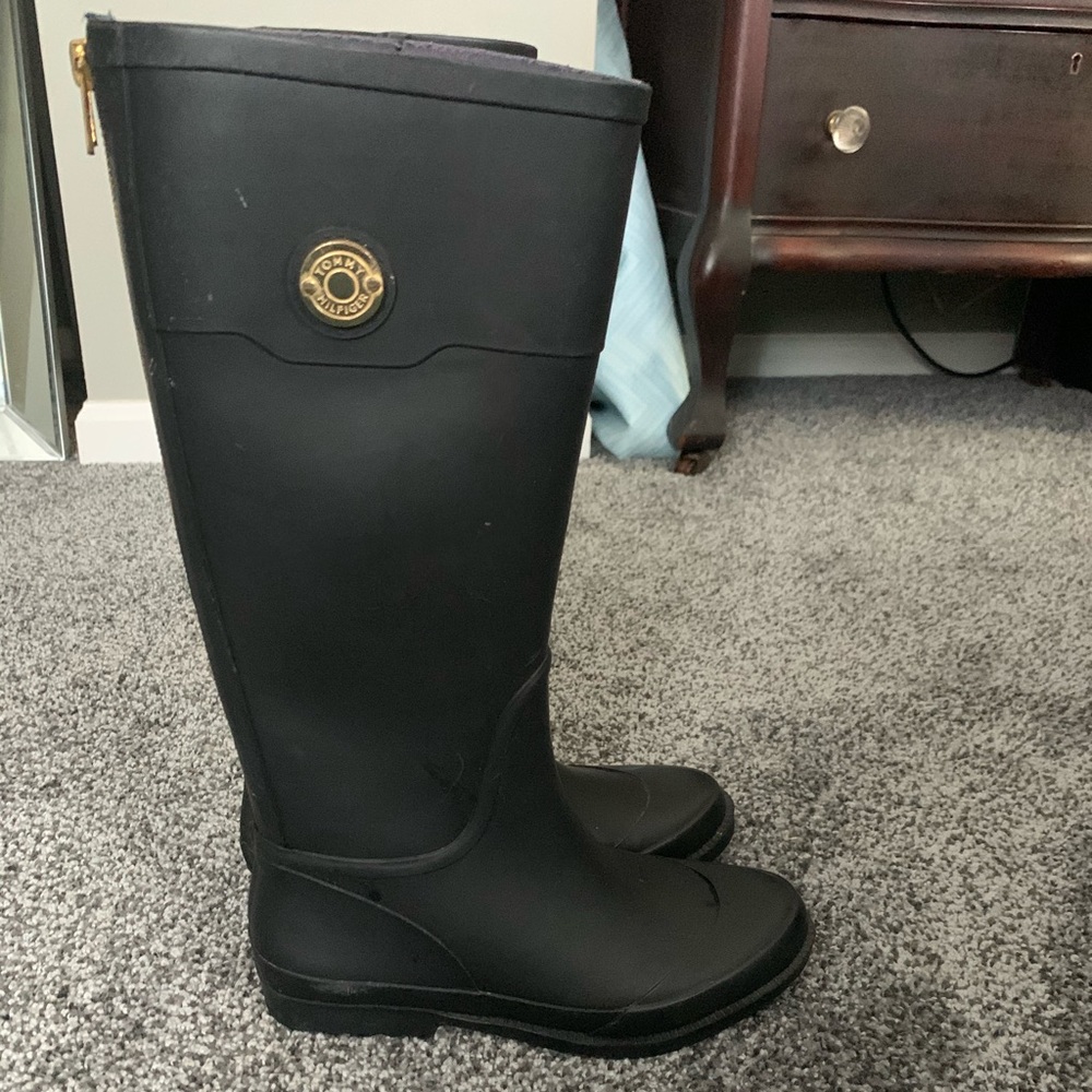 Rain boots